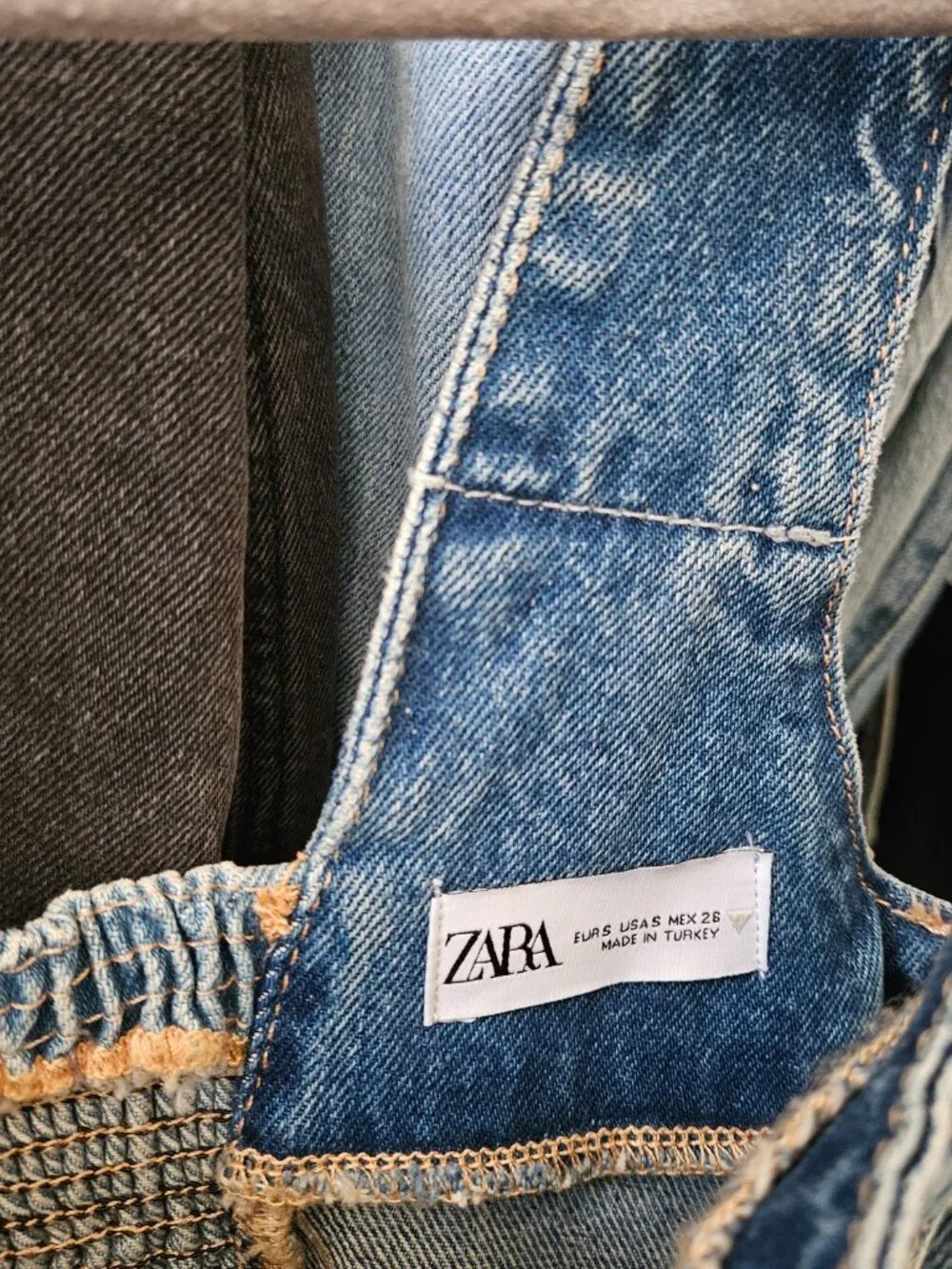 ZARA patchwork denim cropped corset top with buttons - Picture 4 of 4
